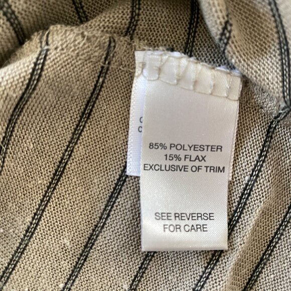 🎬✨ Umbrella Academy - BKE - Long Sleeve with Boho Lace Sleeves - Picture 5 of 9